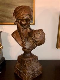 Mother & Child stone sculpture