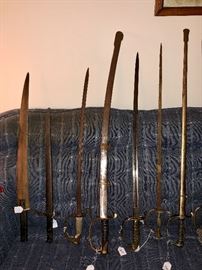 Vintage & antique swords