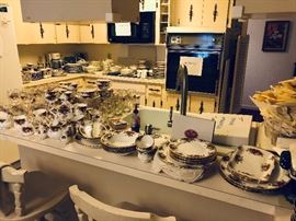 Old Country Rose China, huge set.