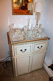 Small vintage cabinet, crystal figurines