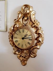 Vintage gold Elgin wall clock