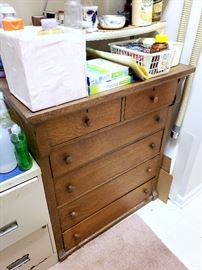 Antique chest-of-drawers