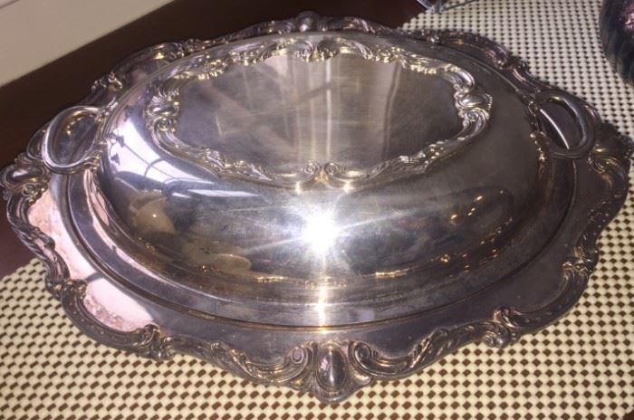 International Silver Company Rochelle platter with lid, perfect for Thanksgiving and the holidays!