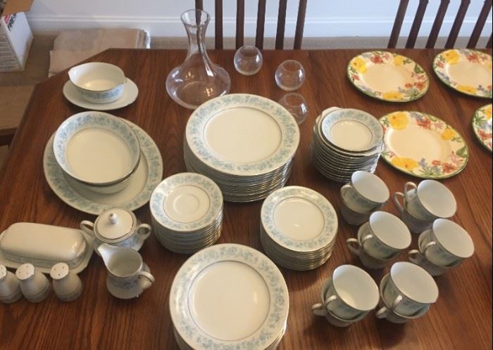 Noritake China, perfect condition!