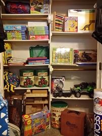 Lincoln logs, puzzles, educational toys, etc.