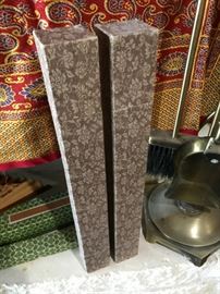 2 boxes containing Japanese Woodblock Prints