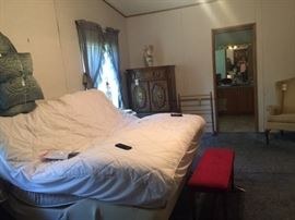 King size adjustable bed