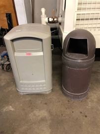 Lot of 2 commercial trash cans