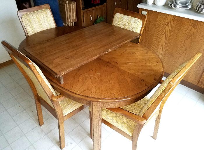 Dining table, leaf & four chairs