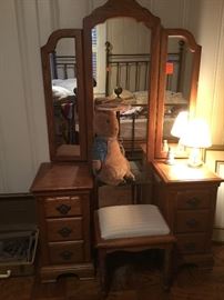 Oak triptych mirror vanity and stool