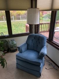 ONE OF SEVERAL NICE LAZ-Y-BOY ROCKERS AND RECLINERS