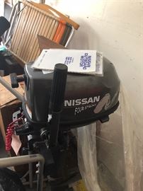 BRAND NEW NISSAN OUTBOARD MOTOR NEVER USED