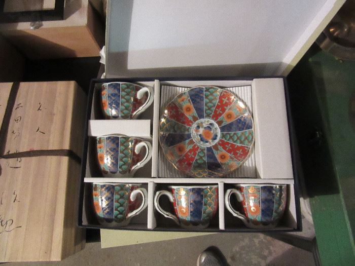 Japanese set of teacups (2 boxed sets)