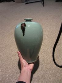 Korean celadon vase, made by master ceramicist, comes in original wooden box
