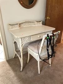 Wicker desk and chair