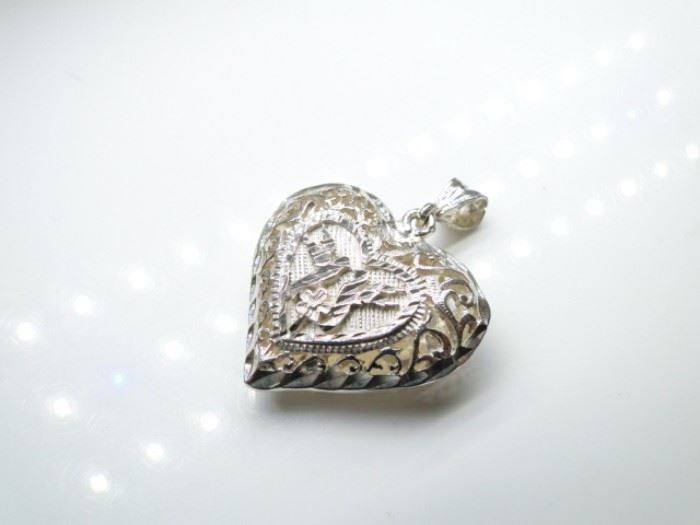 925 Silver Open Filigree Heart Pendant