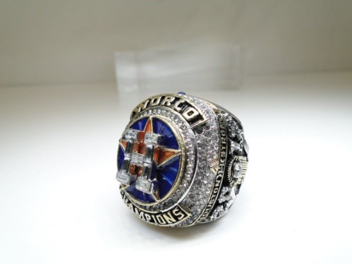 Houston Astros 2017 World Championship Ring Dark