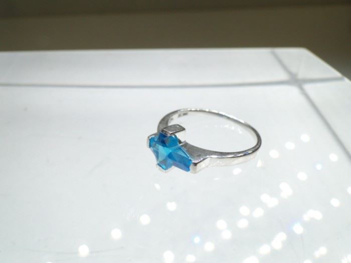 Silver Ring with CrossShaped Aqua Gemstone