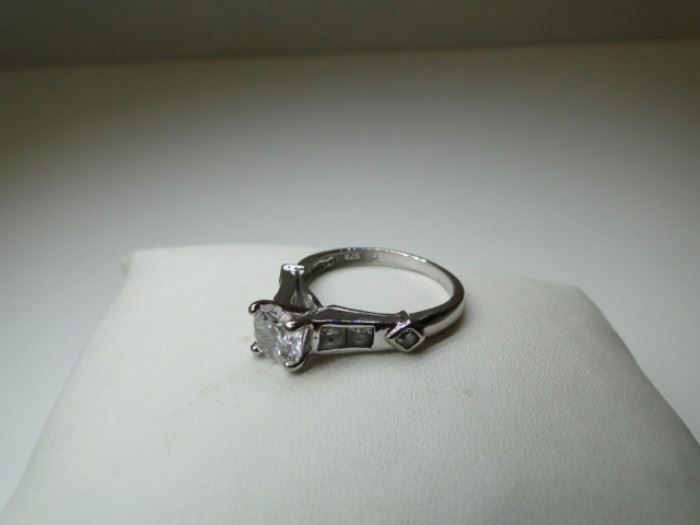 Size 7 Sterling Silver CZ Ring
