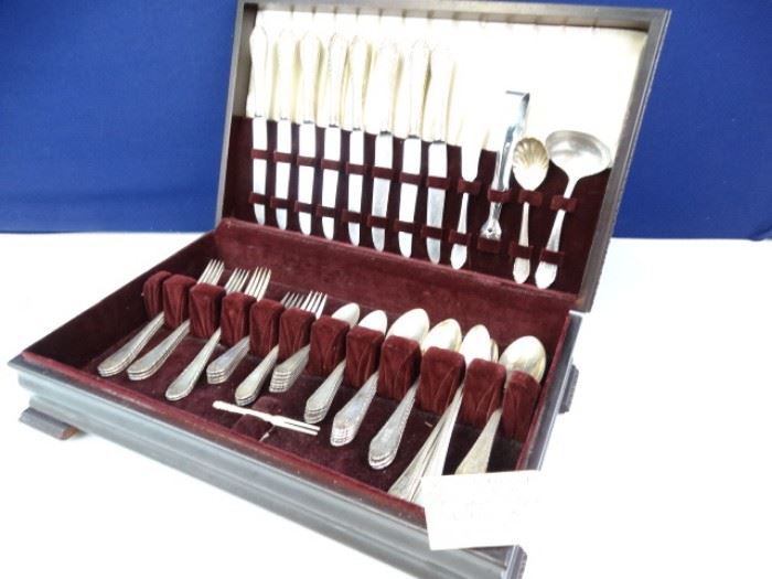 Monogrammed serving set