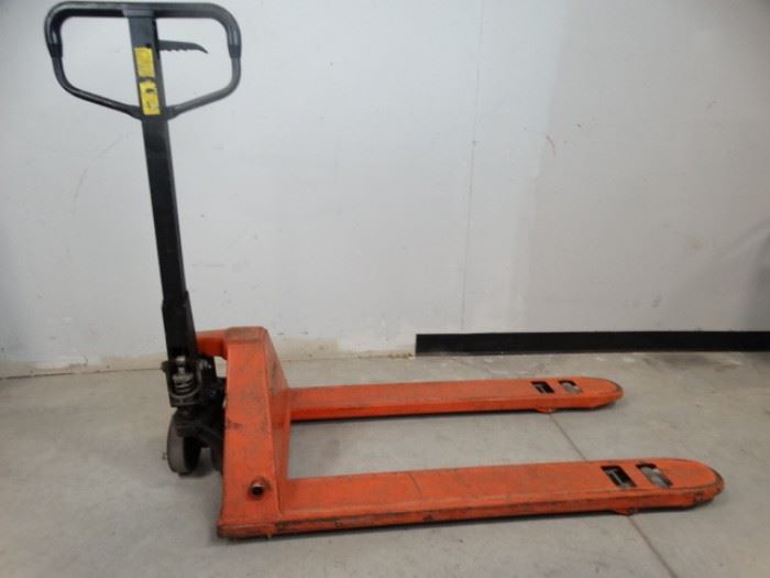 Pallet Jack (2)
