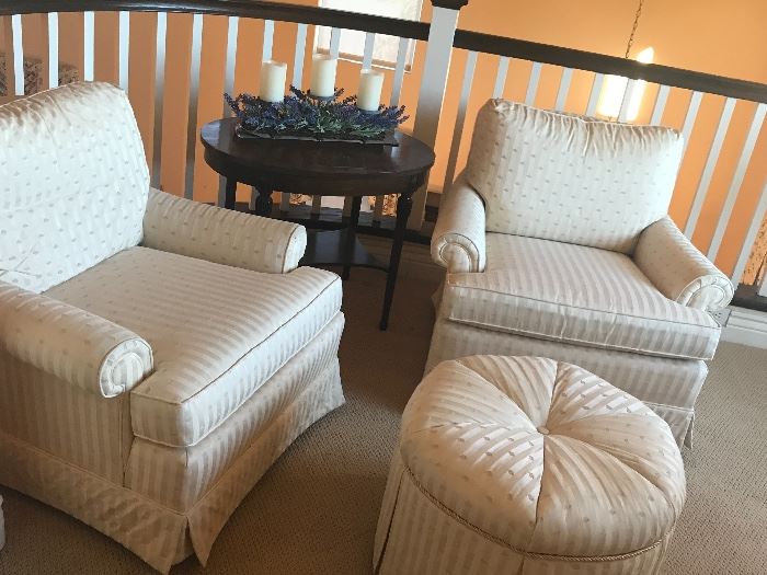 Hickory chair cream pair club chairs and ottoman Beautiful condition!