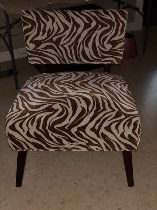 Side chair---perfect in living room or bedroom