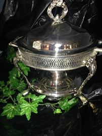 Covered silver plate chafing dish