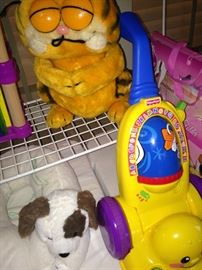 Garfield; toy vacuum