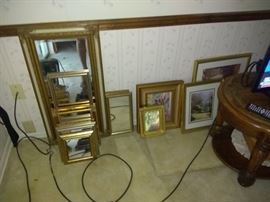 Mirrors and more mirrors 