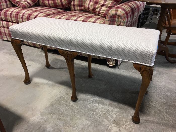 Upholstered bench 43"x15"x22"