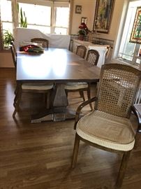 Dining RoomTable w/ 6 Chairs