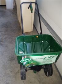 Scotts Seeder (new)