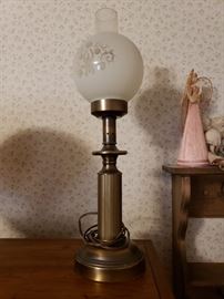 Vintage pair of lamps 