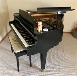 K. Kawai Grand Piano, GE-20.  Beautiful petite 5'1 frame in Black with bench