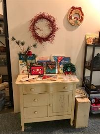 Antique Wash Stand, Childrens Christmas Books