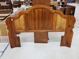 vintage queen size headboard and bed, Singer furniture company