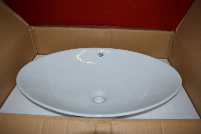 Aquaterior Oval Porcelain Ceramic Bathroom Sink.