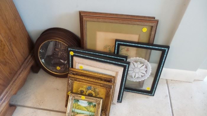 Many oils, and framed art