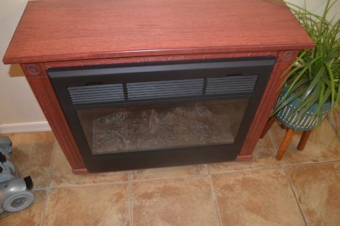 ELECTRIC HEATER AND FIREPLACE