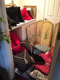 The Pillow Room