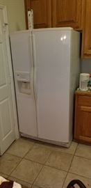 Full Size Refrigerator/Freezer