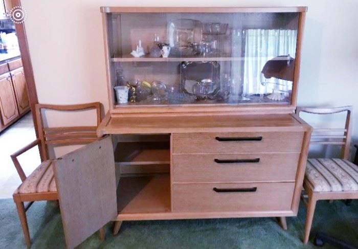 Mid-Century Modern Lighted Hutch