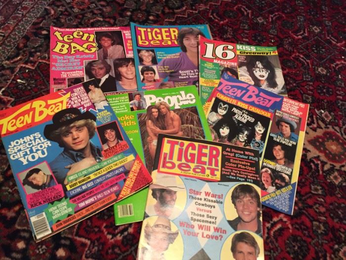 Large assortment of vintage Teen magazines.
