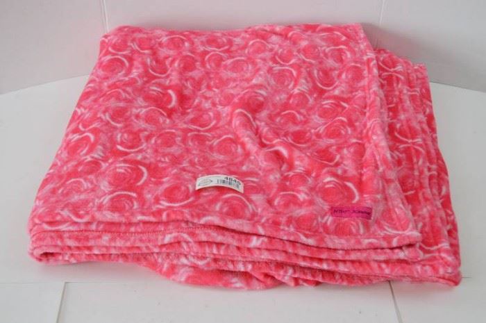 Betsy Johnson Pink Rose Throw Queen