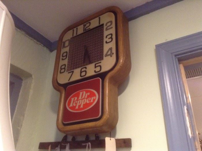 1960's Dr. Pepper Lighted Clock