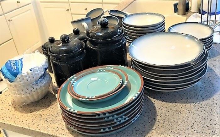 Turquois Dishes 