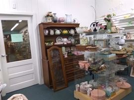 4 DISPLAY CABINETS AVAILABLE, PLUS GLASS DISPLAY SHELVES