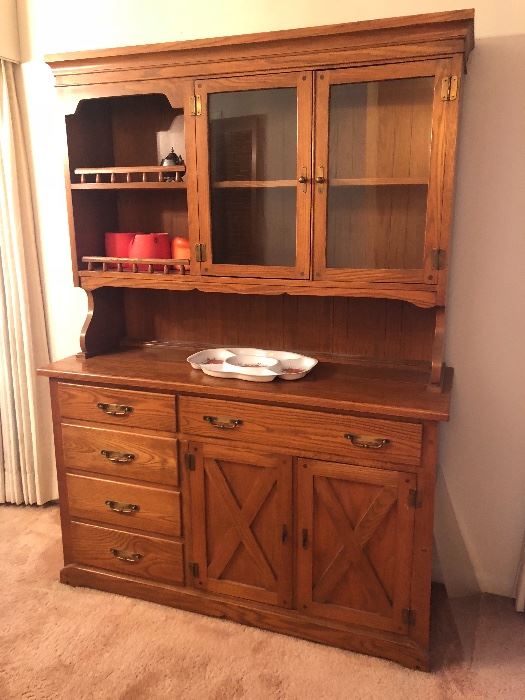 Vintage colonial style hutch