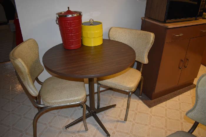 BISTRO TABLE, VINTAGE CHAIRS